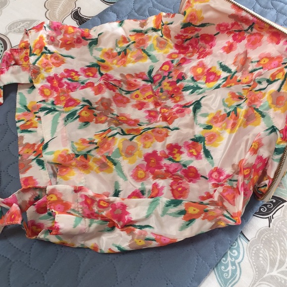 “C” foldable shopping bag - Picture 2 of 5